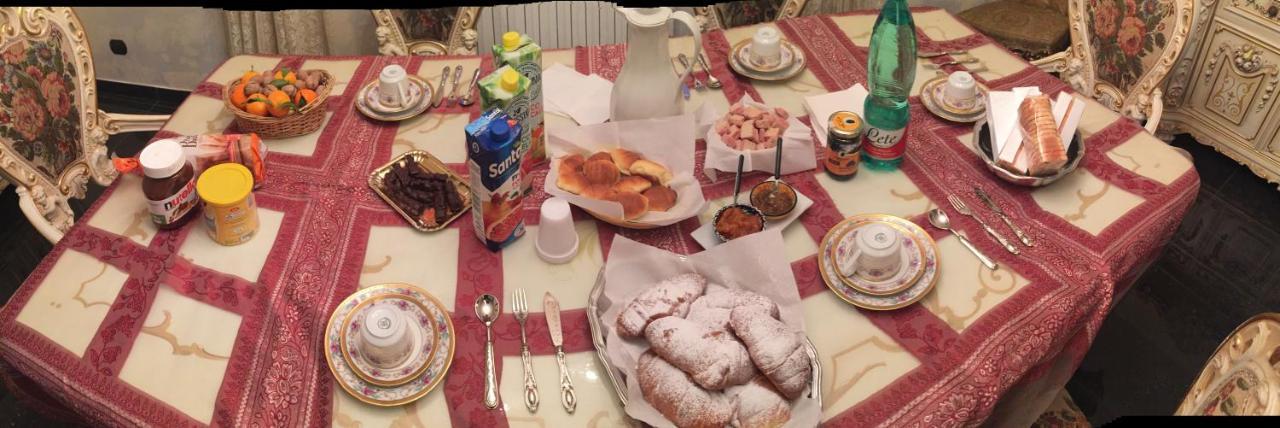 Colazione Da Lolly Bed & Breakfast Napoli Dış mekan fotoğraf
