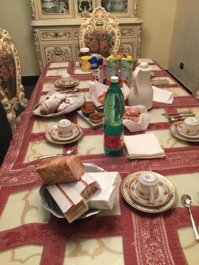 Colazione Da Lolly Bed & Breakfast Napoli Dış mekan fotoğraf